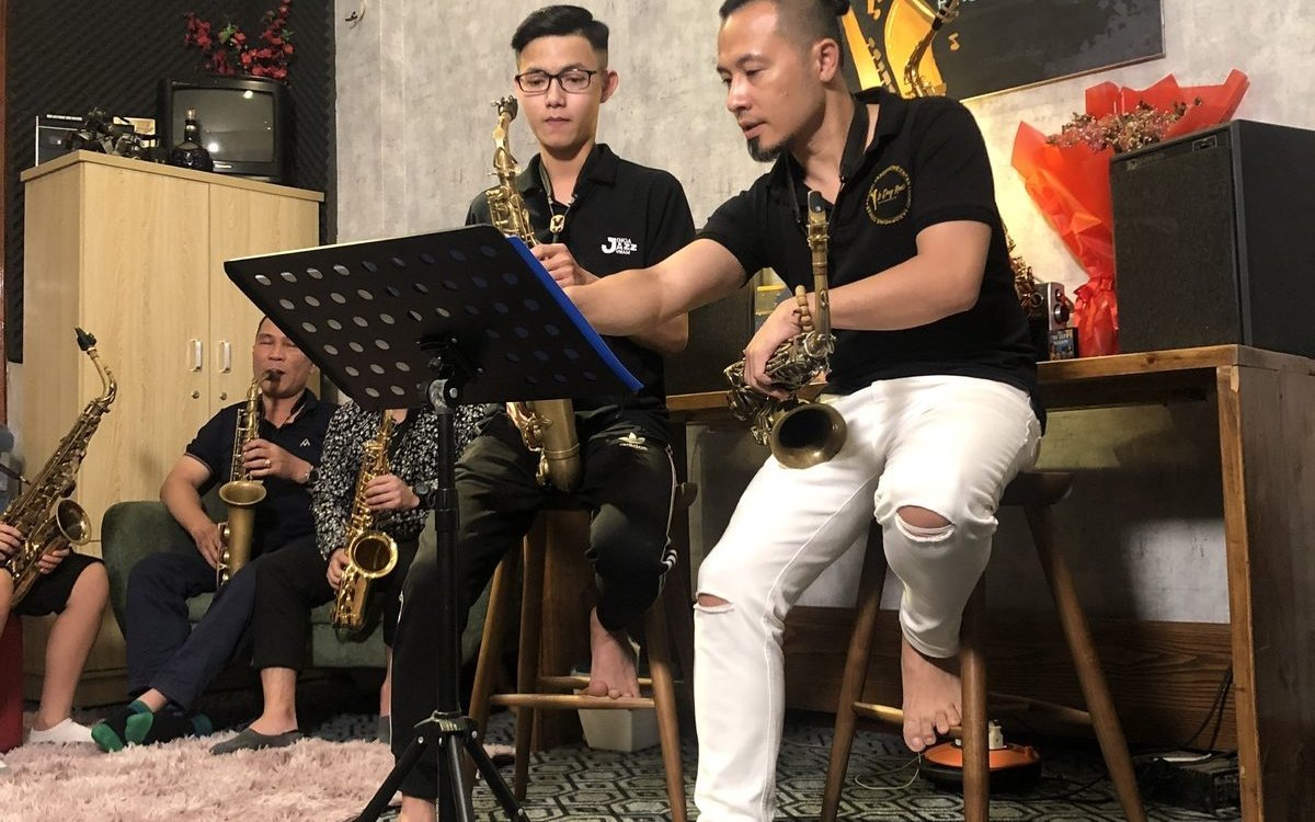 Saxophone notes and technique: a reference guide for players